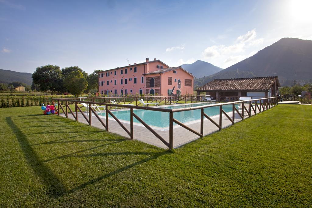 Tenuta San Giovanni Lucca Exteriör bild